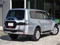 2015 Mitsubishi Pajero