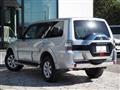 2015 Mitsubishi Pajero