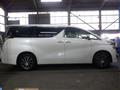 2015 Toyota Vellfire