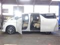 2015 Toyota Vellfire