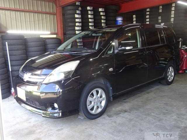 2011 Toyota Isis