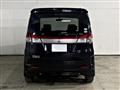 2011 Mitsubishi Delica