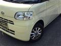 2011 Daihatsu Tanto