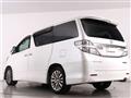 2013 Toyota Vellfire