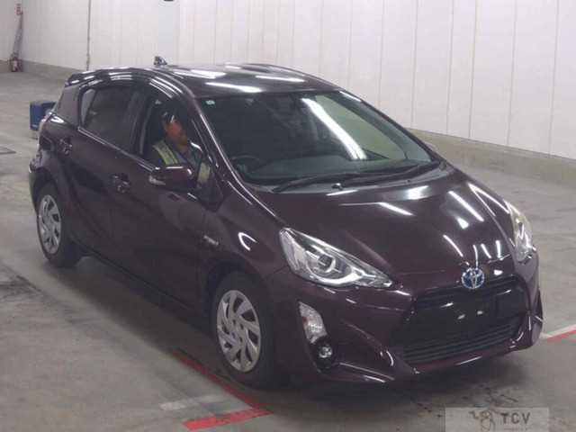2015 Toyota AQUA