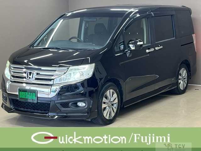2014 Honda Step WGN