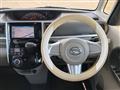 2016 Daihatsu Tanto