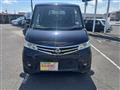 2013 Nissan ROOX