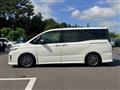 2016 Toyota Voxy