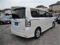 2010 Toyota Voxy