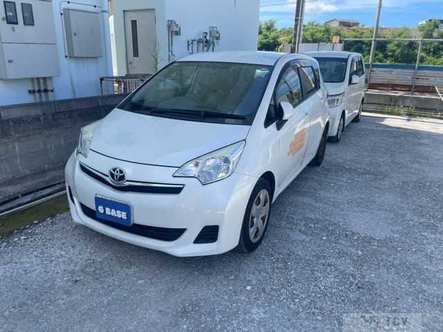 2013 Toyota Ractis