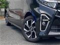 2022 Daihatsu Tanto