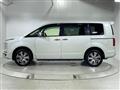 2020 Mitsubishi Delica D5