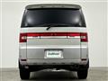 2019 Mitsubishi Delica D5