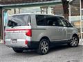 2024 Mitsubishi Delica D5