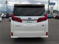 2018 Toyota Alphard Hybrid
