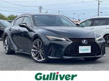 2021 Lexus IS