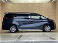 2019 Toyota Alphard Hybrid