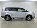 2025 Mitsubishi Delica D5