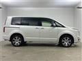2021 Mitsubishi Delica D5