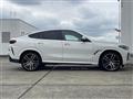2021 BMW X6