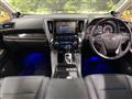 2022 Toyota Alphard
