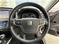 2014 Toyota Crown Hybrid