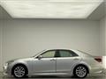 2014 Toyota Crown Hybrid
