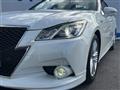 2014 Toyota Crown Hybrid
