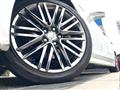 2017 Toyota Crown Hybrid