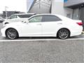 2017 Toyota Crown Hybrid