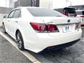 2017 Toyota Crown Hybrid