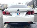 2017 Toyota Crown Hybrid
