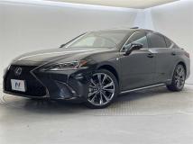 2019 Lexus ES