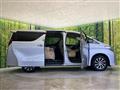 2015 Toyota Alphard Hybrid