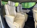 2015 Toyota Alphard Hybrid