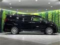 2020 Toyota Alphard Hybrid