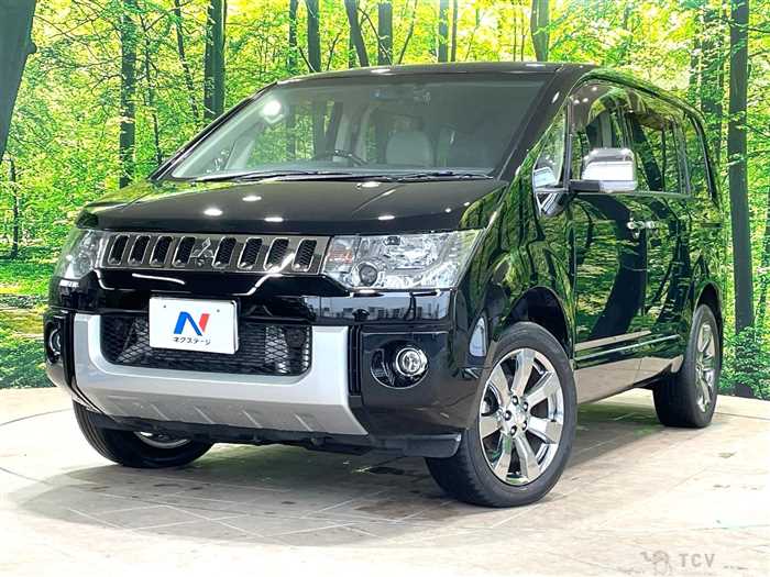 2014 Mitsubishi Delica D5