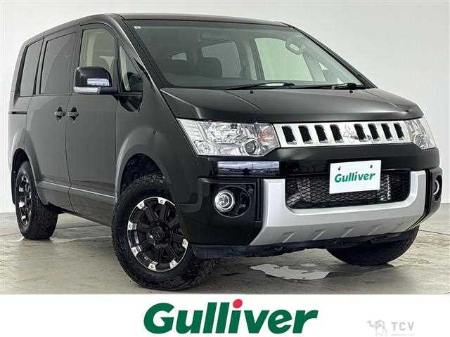 2017 Mitsubishi Delica D5