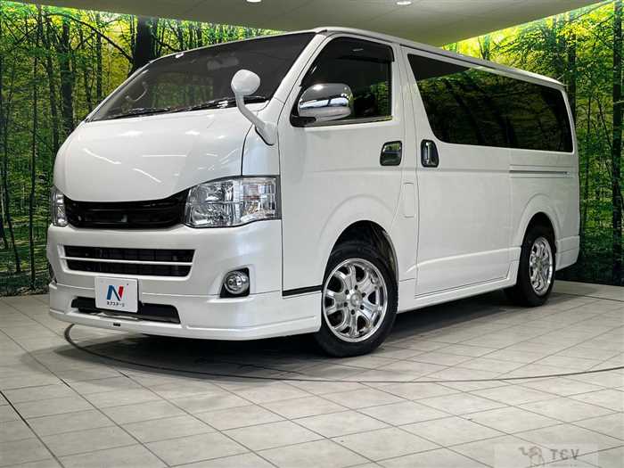 2011 Toyota Hiace Van