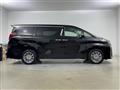 2023 Toyota Alphard Hybrid