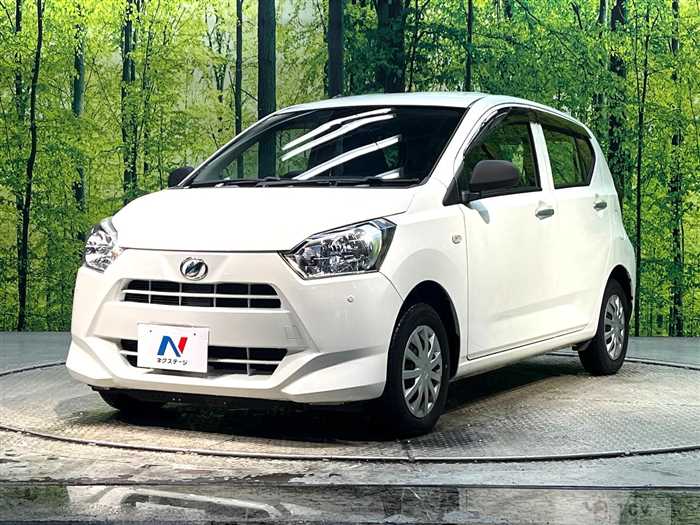 2019 Daihatsu Mira Es