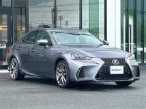 2017 Lexus IS