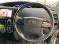 2013 Toyota Estima