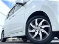 2011 Nissan ROOX