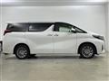 2021 Toyota Alphard Hybrid