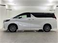 2019 Toyota Alphard Hybrid
