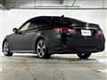 2019 Toyota Crown Hybrid