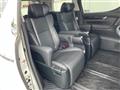 2020 Toyota Alphard Hybrid