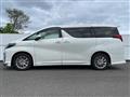 2020 Toyota Alphard Hybrid